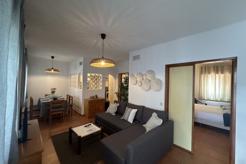 Buganvília House By FHR